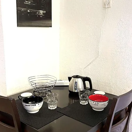 Climatise Avec Piscine Et Parking A Saint-florent - Fr-1-650-43 * Saint-Florent (Corsica)