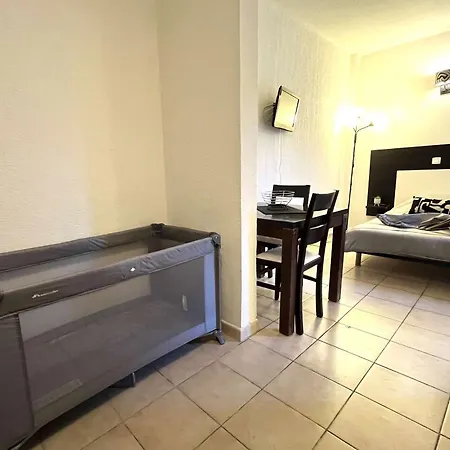 Climatise Avec Piscine Et Parking A Saint-florent - Fr-1-650-43 Lejlighed Saint-Florent (Corsica)